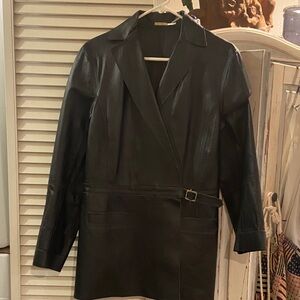 Max Studio Black/Dk Brown women’s Leather Jacket